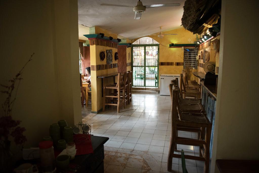 Hostal Dona Chava Pedernales Dış mekan fotoğraf