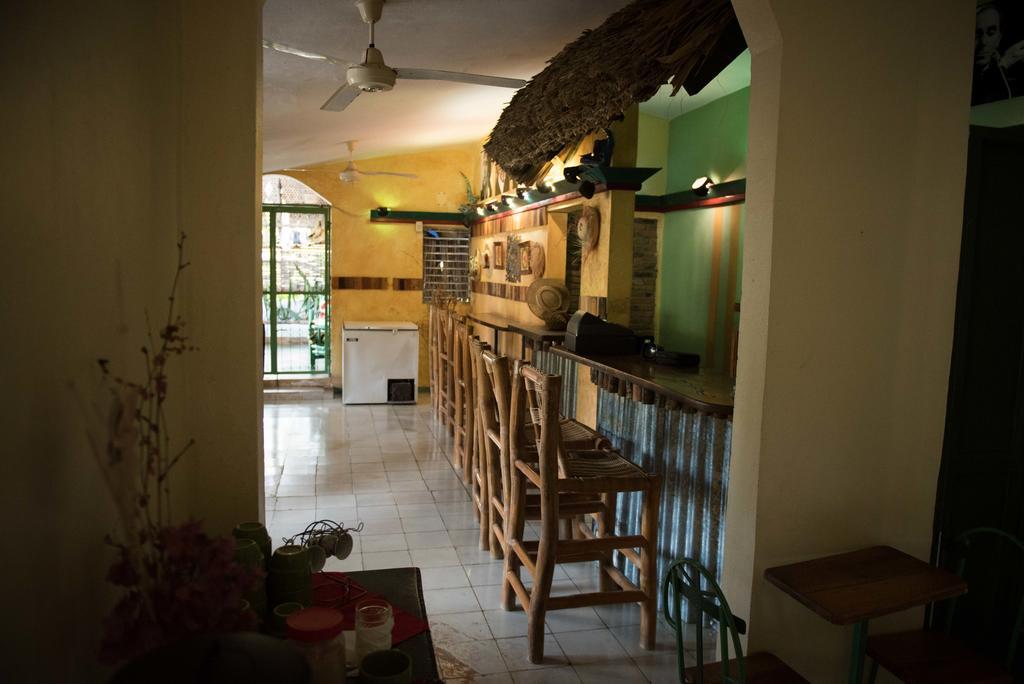 Hostal Dona Chava Pedernales Dış mekan fotoğraf